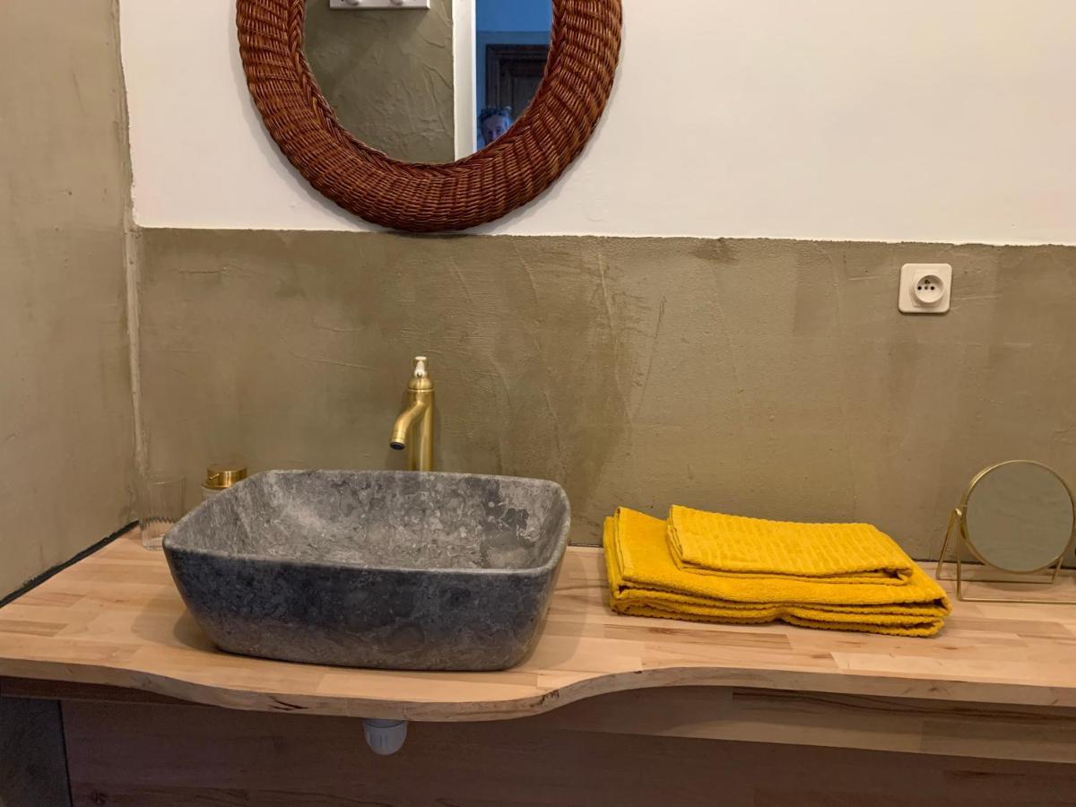 Chambres Et Table D'Hotes Au Brabo Mormoiron Экстерьер фото